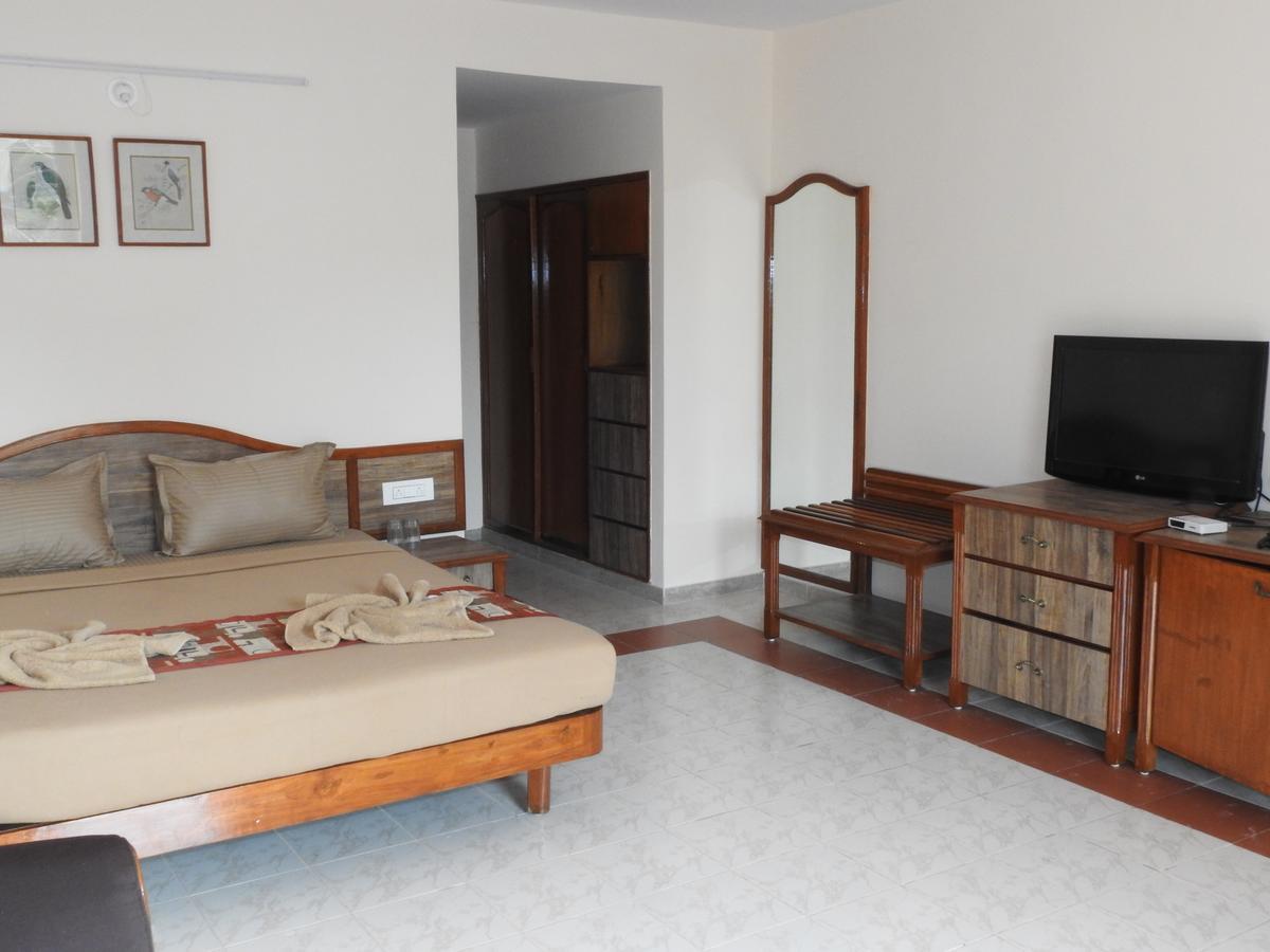 Goa Highridge Residency Hotel Panaji Exterior photo